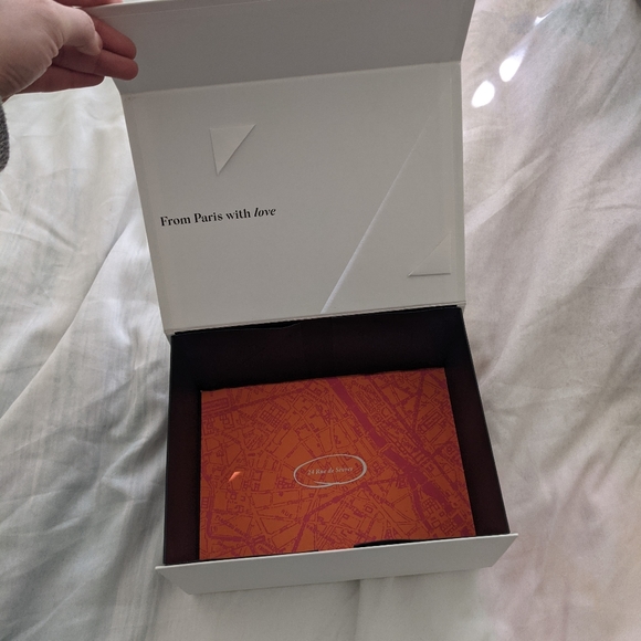 24S Gift Box - Picture 2 of 8